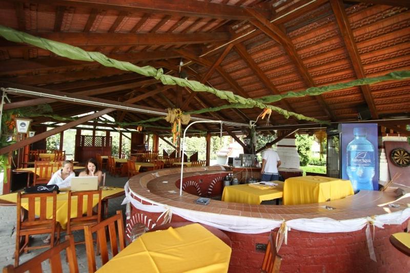 Piknik Wellness Hotel Siofok Exterior photo
